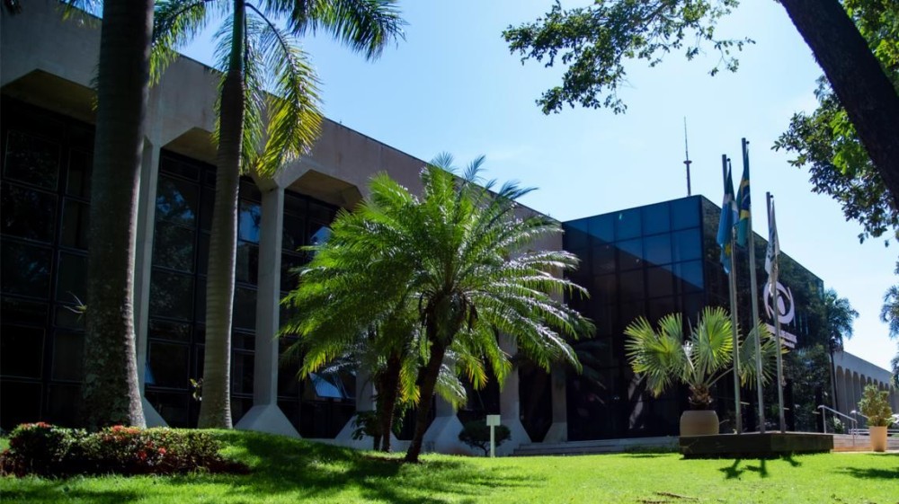 TCE-MS alerta municípios para cumprimento do limite orçamentário 2024