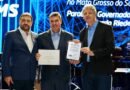 Fiems celebra 46 anos com homenagem a governador por gestão positiva