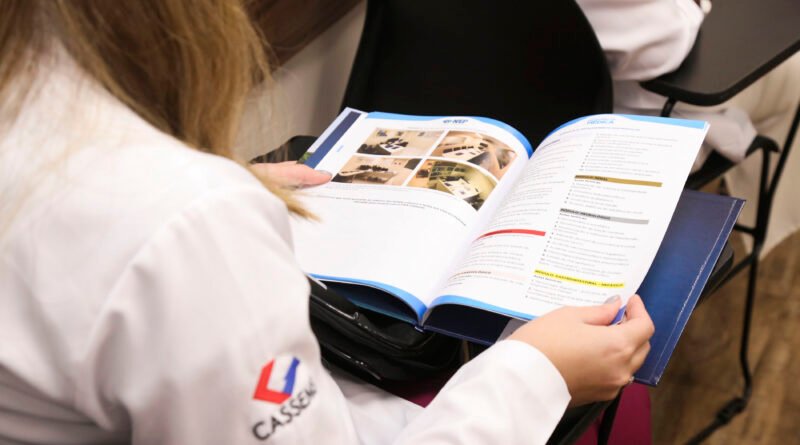 Cassems oferece 24 vagas em programas de residência pelo Enare; confira o calendário