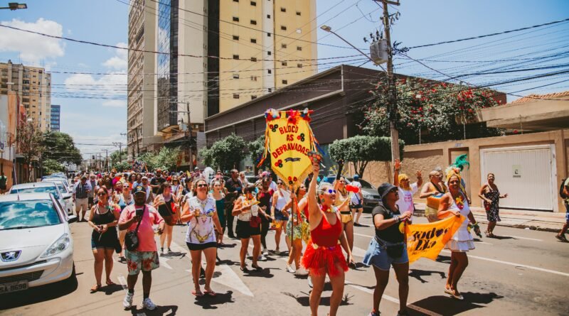 Instituto Sangue Bom e blocos de Carnaval convidam foliões para campanha solidária no Hemosul