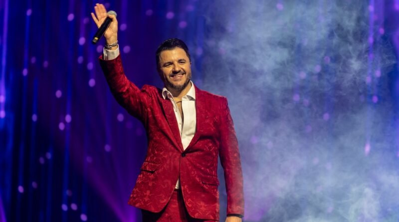 Maurício Manieri retorna a Campo Grande com o espetáculo “Classics Super Hits” no Bosque Expo