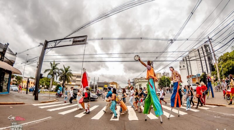 Imaginário Maracangalha abre vagas para formação gratuita em Teatro de Rua em Campo Grande