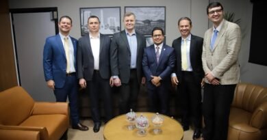 Câmara de Campo Grande recebe comitiva da Ucrânia e avança em cooperação ambiental durante a COP-15