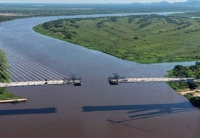 Jovens de MS podem virar senadores por uma semana ou ganhar iPhone com redação