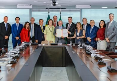 Com articulação de Soraya, Lula libera mais de R$ 1 bilhão para obras em MS