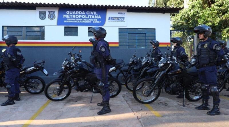 GCM salva criança de 2 anos após afogamento em piscina em Campo Grande